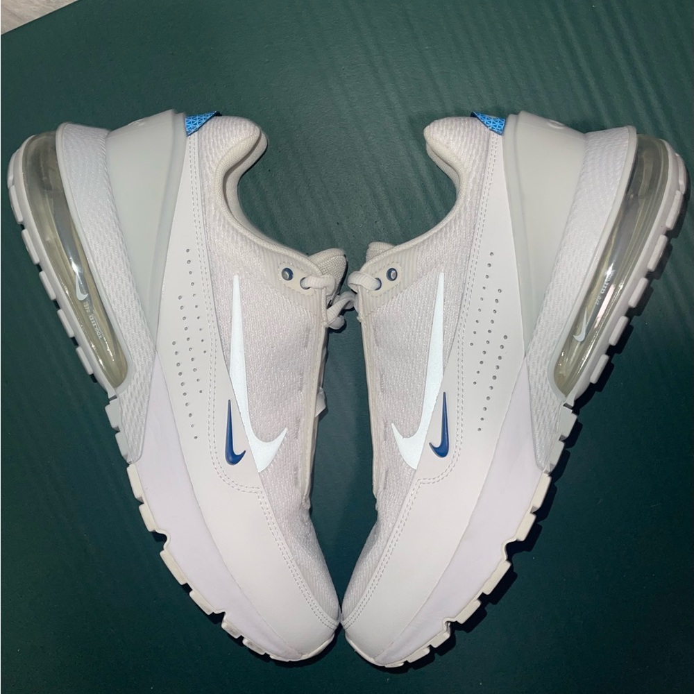 Nike Air Max Pulse NWOT Size 10.5